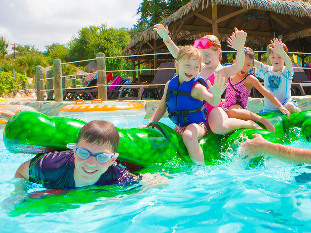 The At Schlitterbahn