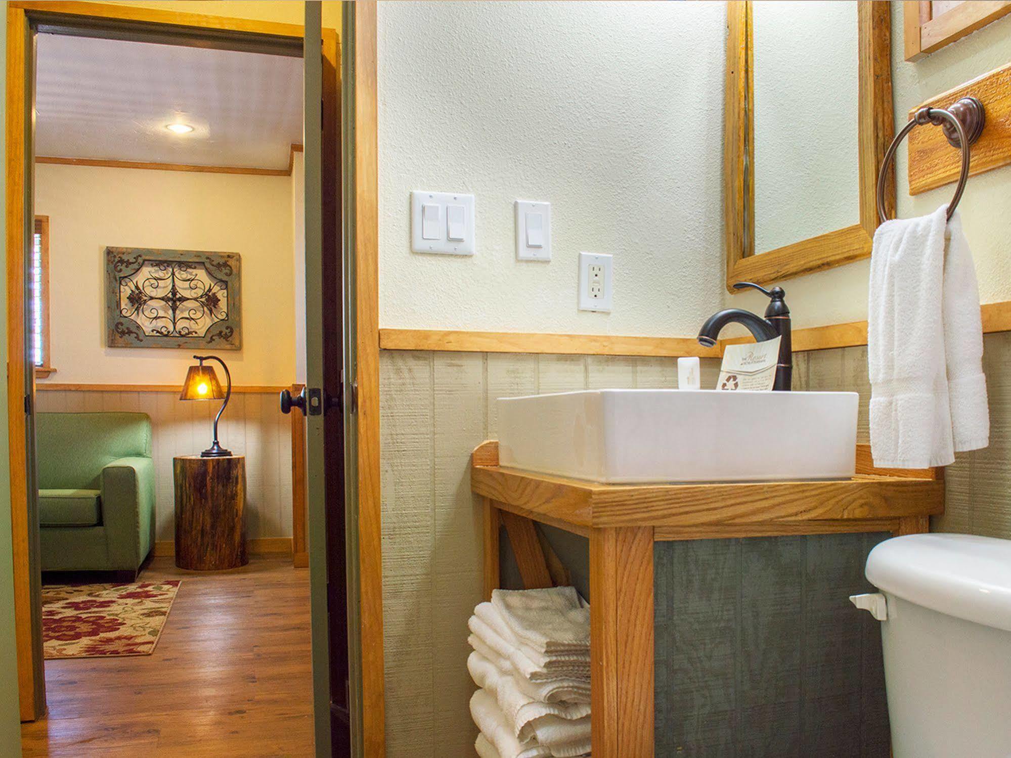 The At Schlitterbahn Resort 3*