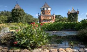 The At Schlitterbahn Resort
